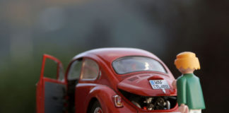 Roter VW Käfer